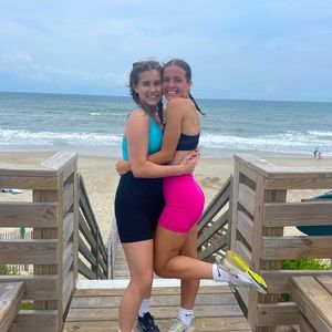 Meet your Posher, Addison